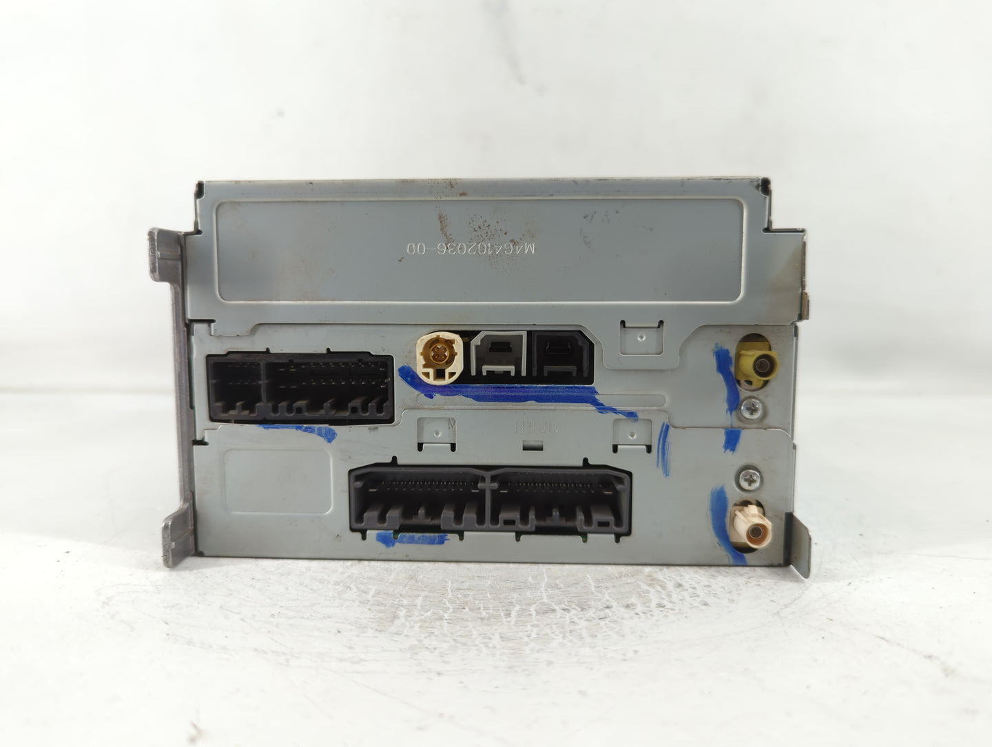2015 Dodge Journey Radio AM FM Cd Player Receiver Replacement P/N:68240129AB Fits OEM Used Auto Parts - Oemusedautoparts1.co