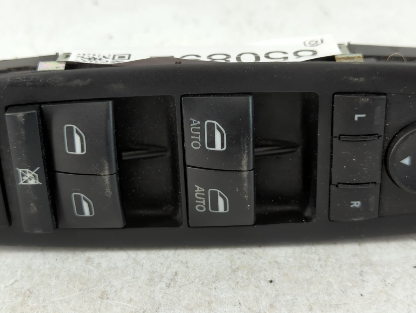 2011-2019 Dodge Journey Master Power Window Switch Replacement Driver Side Left P/N:68139805AB Fits OEM Used Auto Parts - Oe