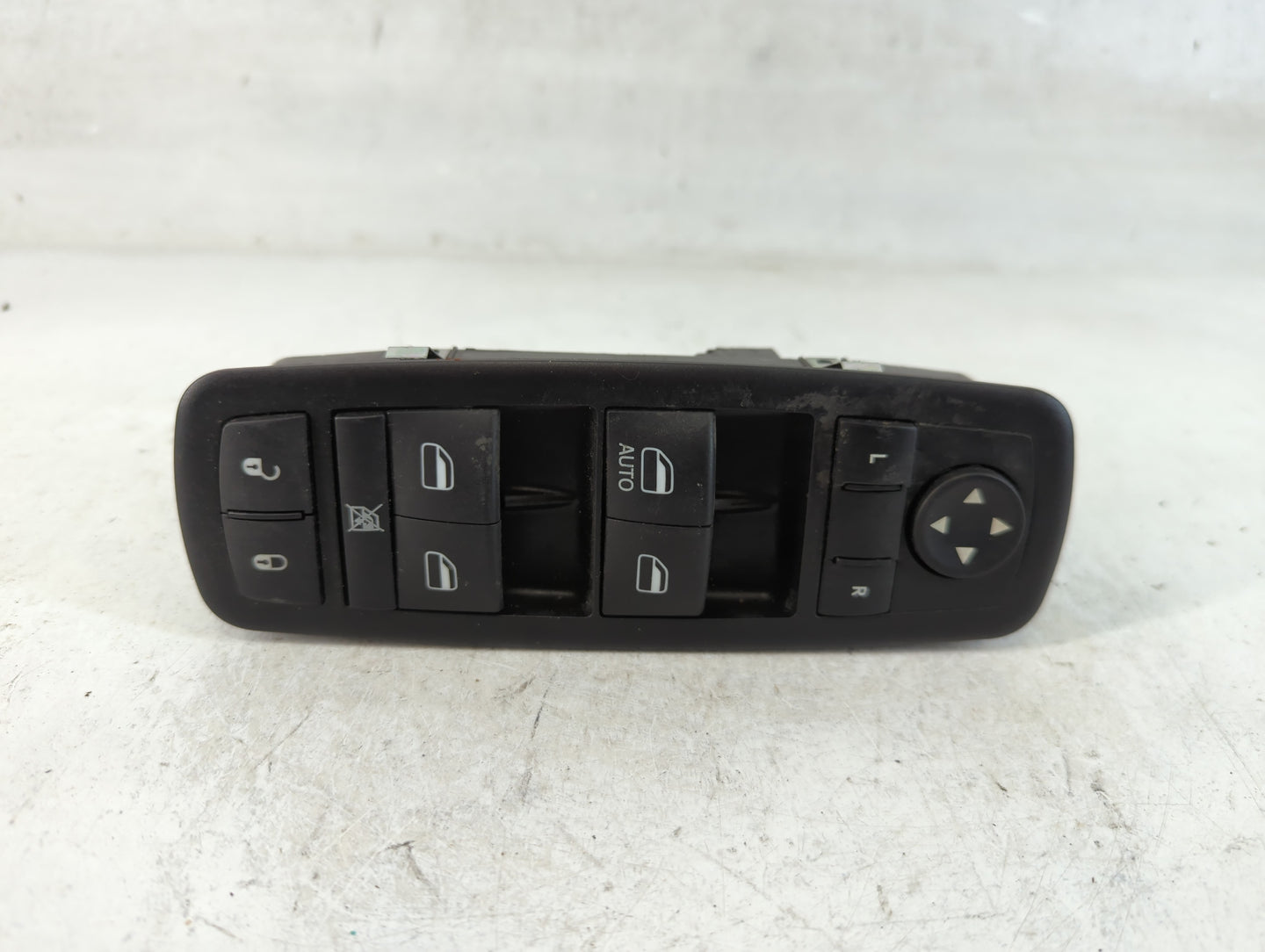 2015 Dodge Journey Master Power Window Switch Replacement Driver Side Left P/N:68084001AB Fits OEM Used Auto Parts - Oemused