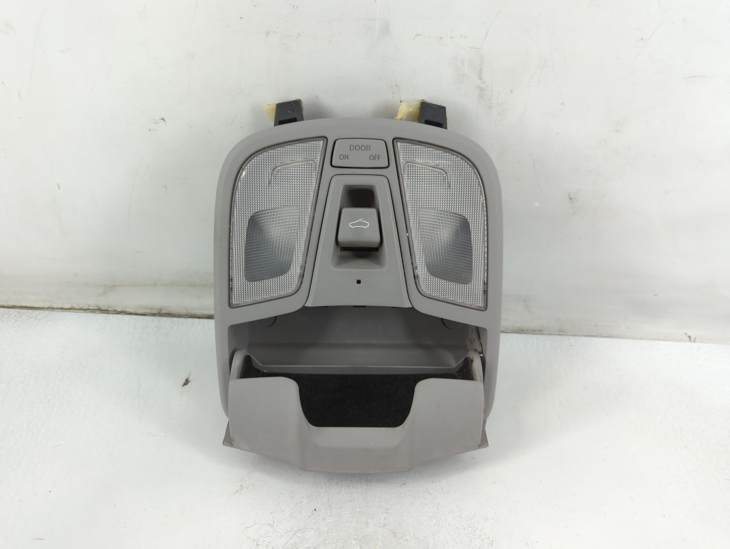 2012-2019 Dodge Journey Overhead Roof Console 889058 - Oemusedautoparts1.com