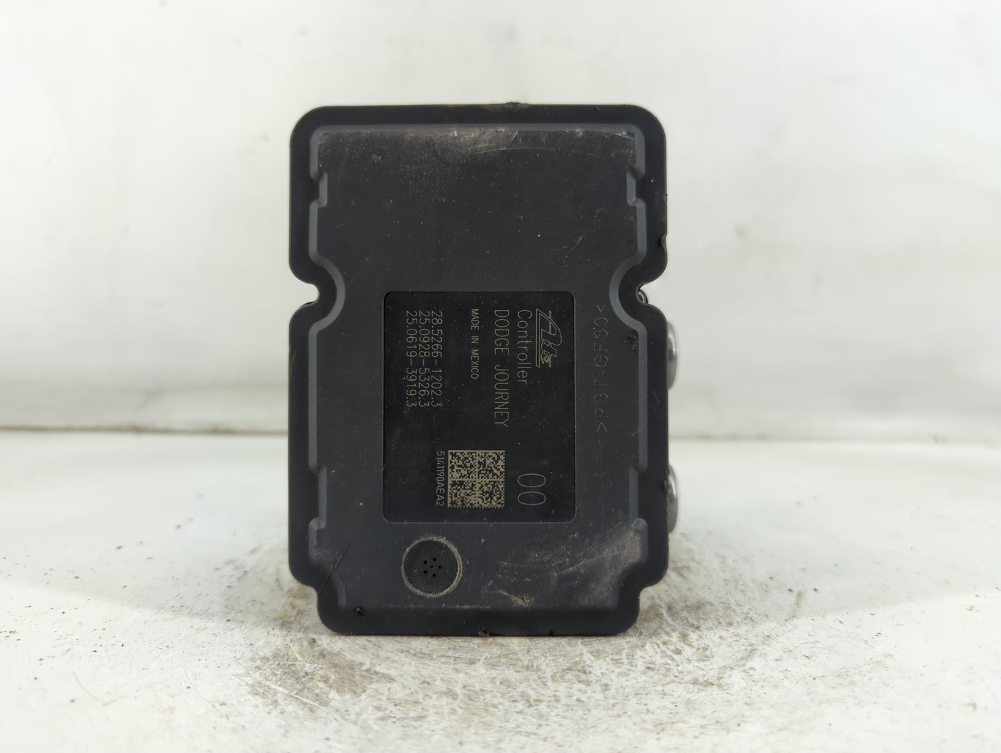 2015 Dodge Journey ABS Pump Control Module Replacement P/N:P68272500AA Fits OEM Used Auto Parts - Oemusedautoparts1.com