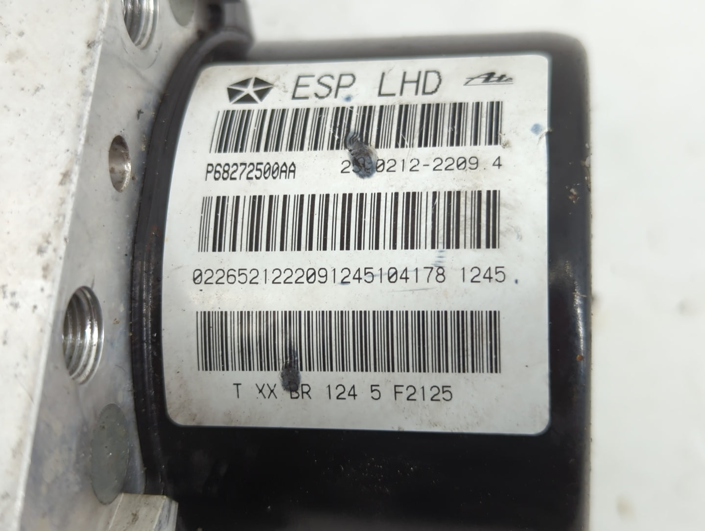 2015 Dodge Journey ABS Pump Control Module Replacement P/N:P68272500AA Fits OEM Used Auto Parts - Oemusedautoparts1.com