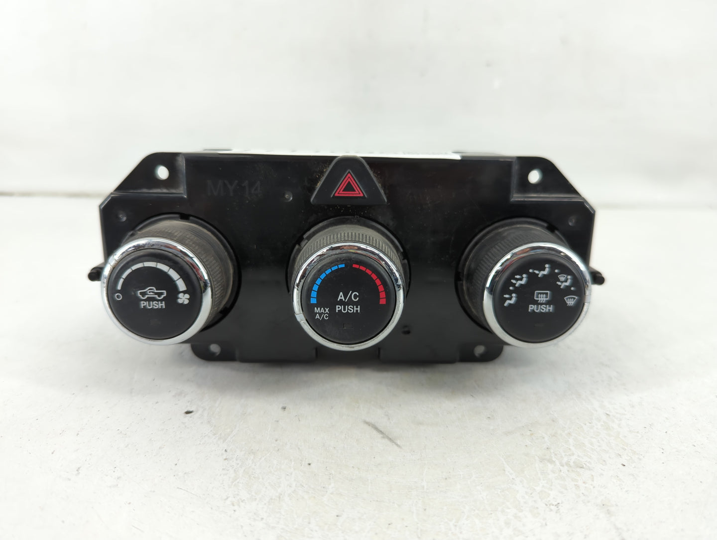 2015 Dodge Ram 1500 Climate Control Module Temperature AC/Heater Replacement P/N:P68236776AB Fits OEM Used Auto Parts - Oemu