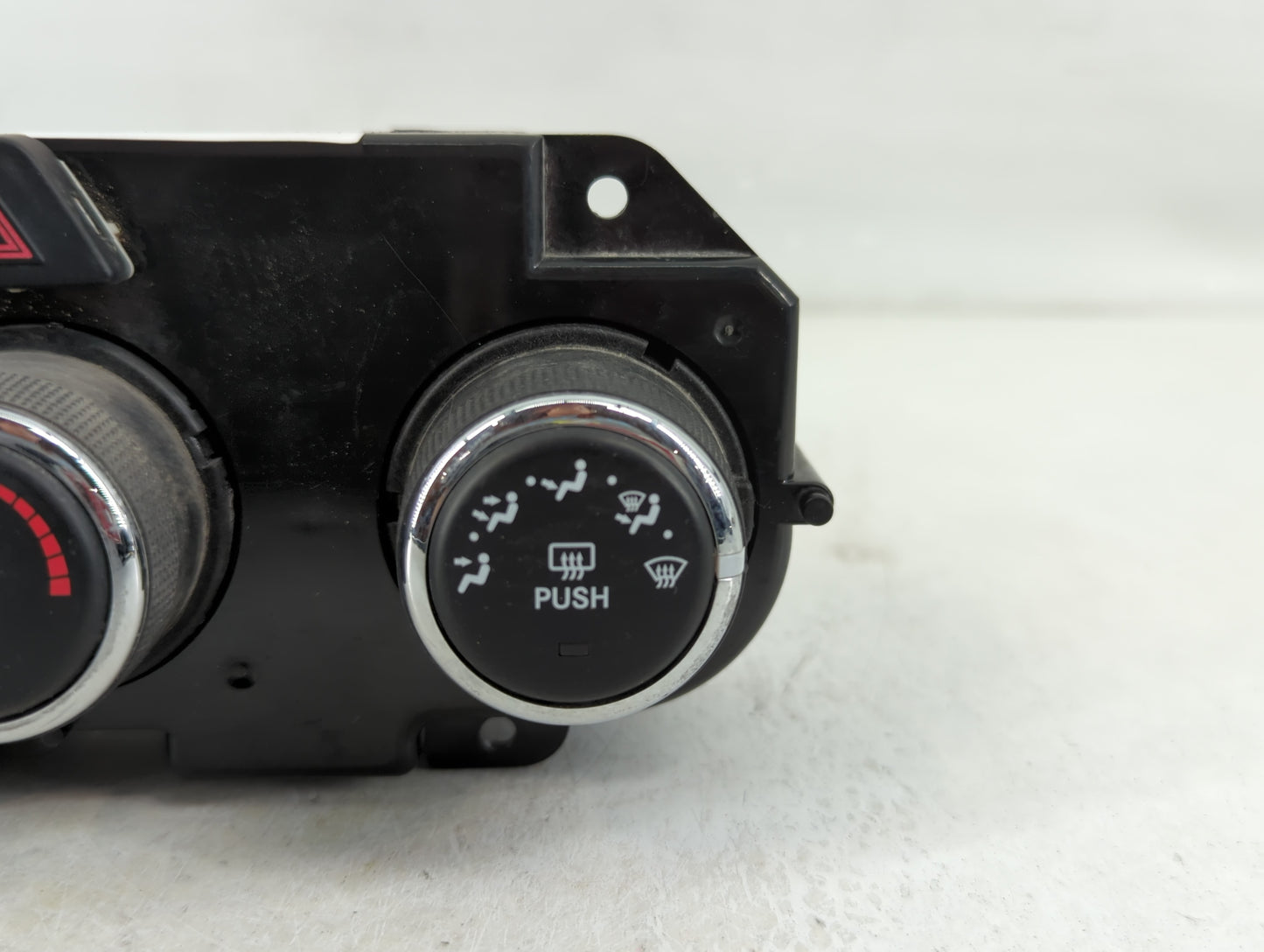 2015 Dodge Ram 1500 Climate Control Module Temperature AC/Heater Replacement P/N:P68236776AB Fits OEM Used Auto Parts - Oemu