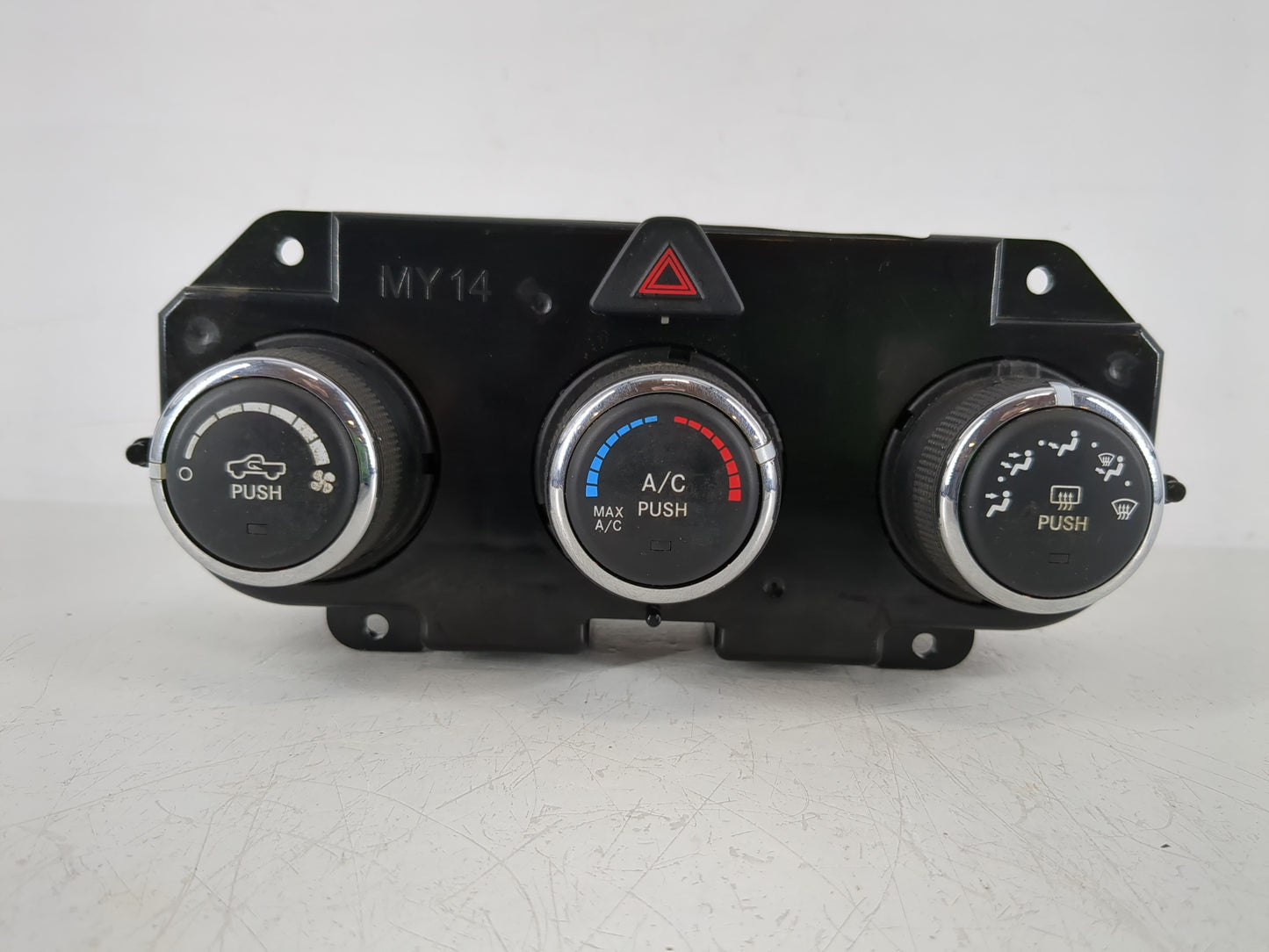 2015 Dodge Ram 1500 Climate Control Module Temperature AC/Heater Replacement P/N:P68236776AB 1UJ96DX9AJ Fits OEM Used Auto P