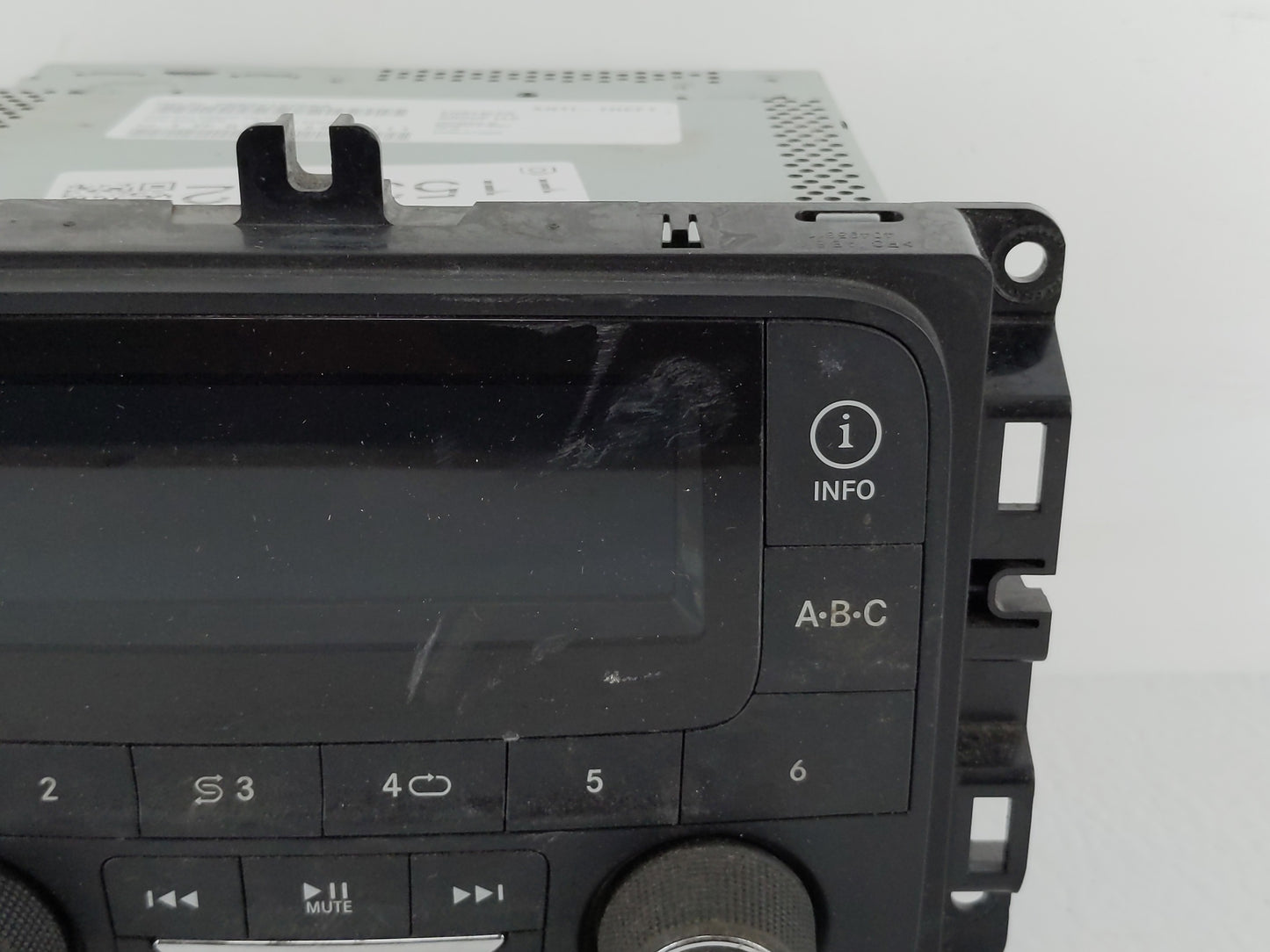 2015 Dodge Ram 1500 Radio AM FM Cd Player Receiver Replacement P/N:P68271375AA P68245816AD Fits Fits 2016 OEM Used Auto Part