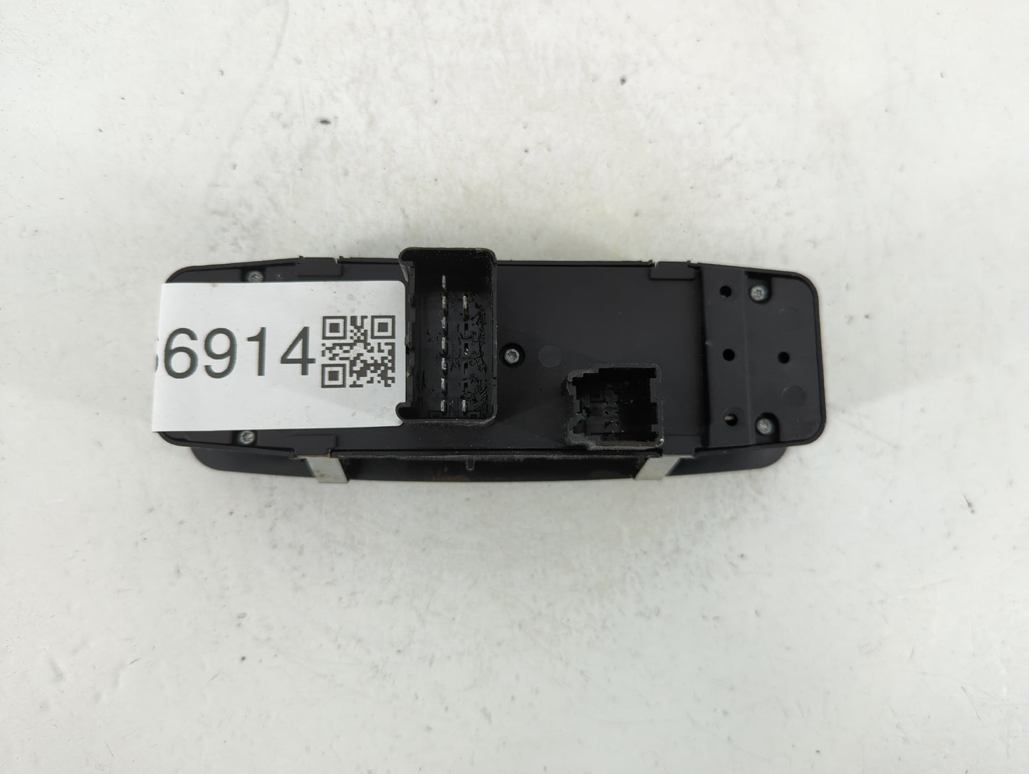 2015 Dodge Ram 1500 Master Power Window Switch Replacement Driver Side Left P/N:68110866AB Fits OEM Used Auto Parts - Oemuse