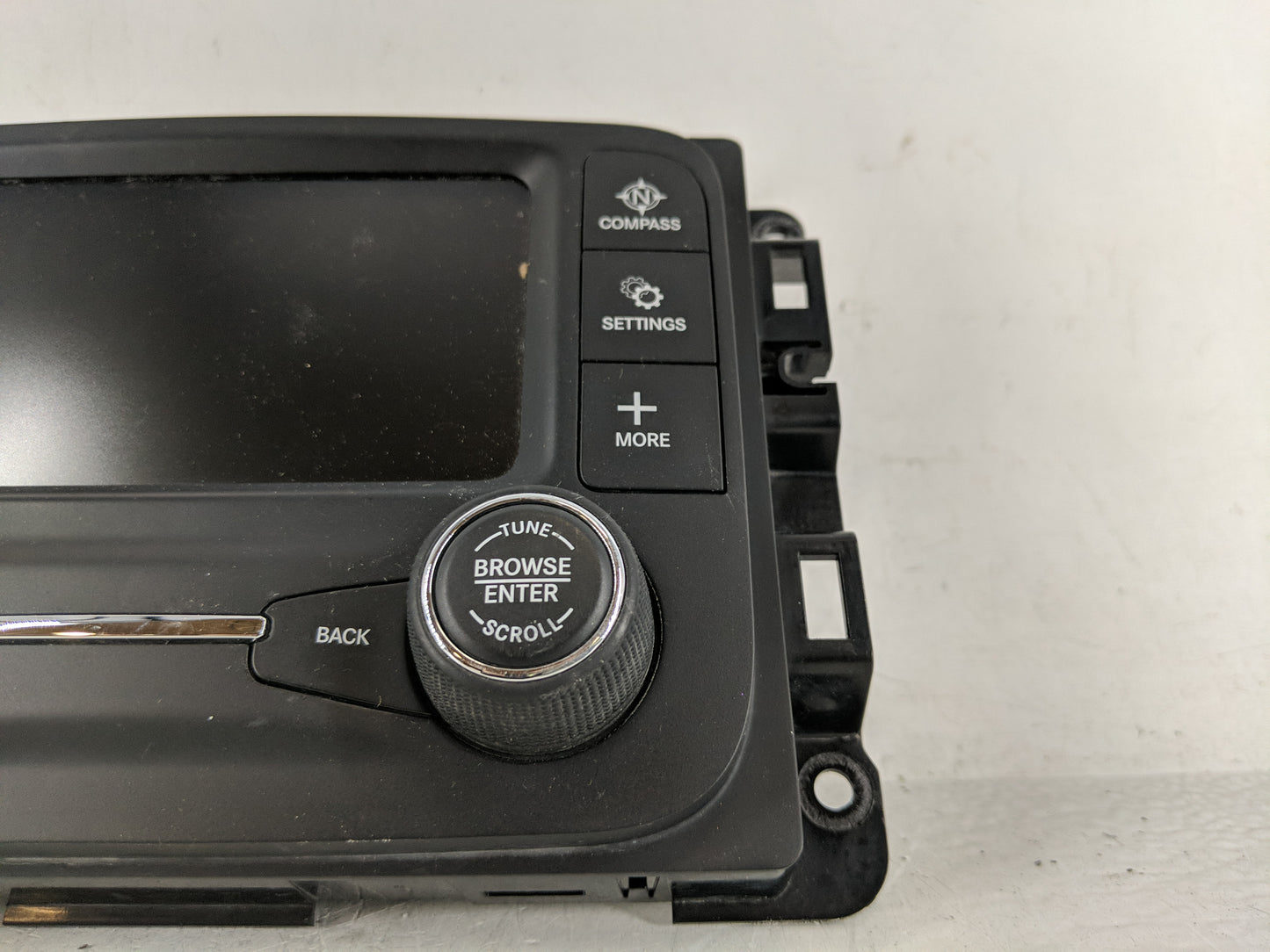 2015 Dodge Ram 1500 Radio AM FM Cd Player Receiver Replacement P/N:P68228668AE P68228668AC Fits OEM Used Auto Parts - Oemuse