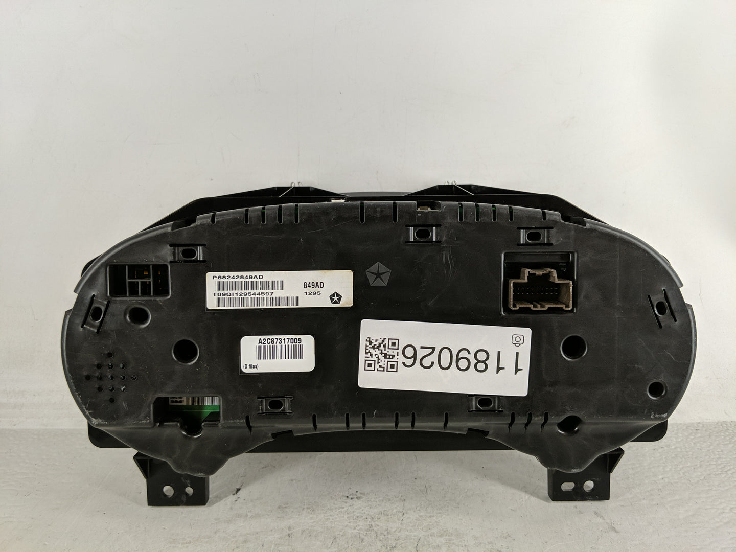 2015 Dodge Ram 1500 Instrument Cluster Speedometer Gauges P/N:P68242849AD Fits OEM Used Auto Parts - Oemusedautoparts1.com
