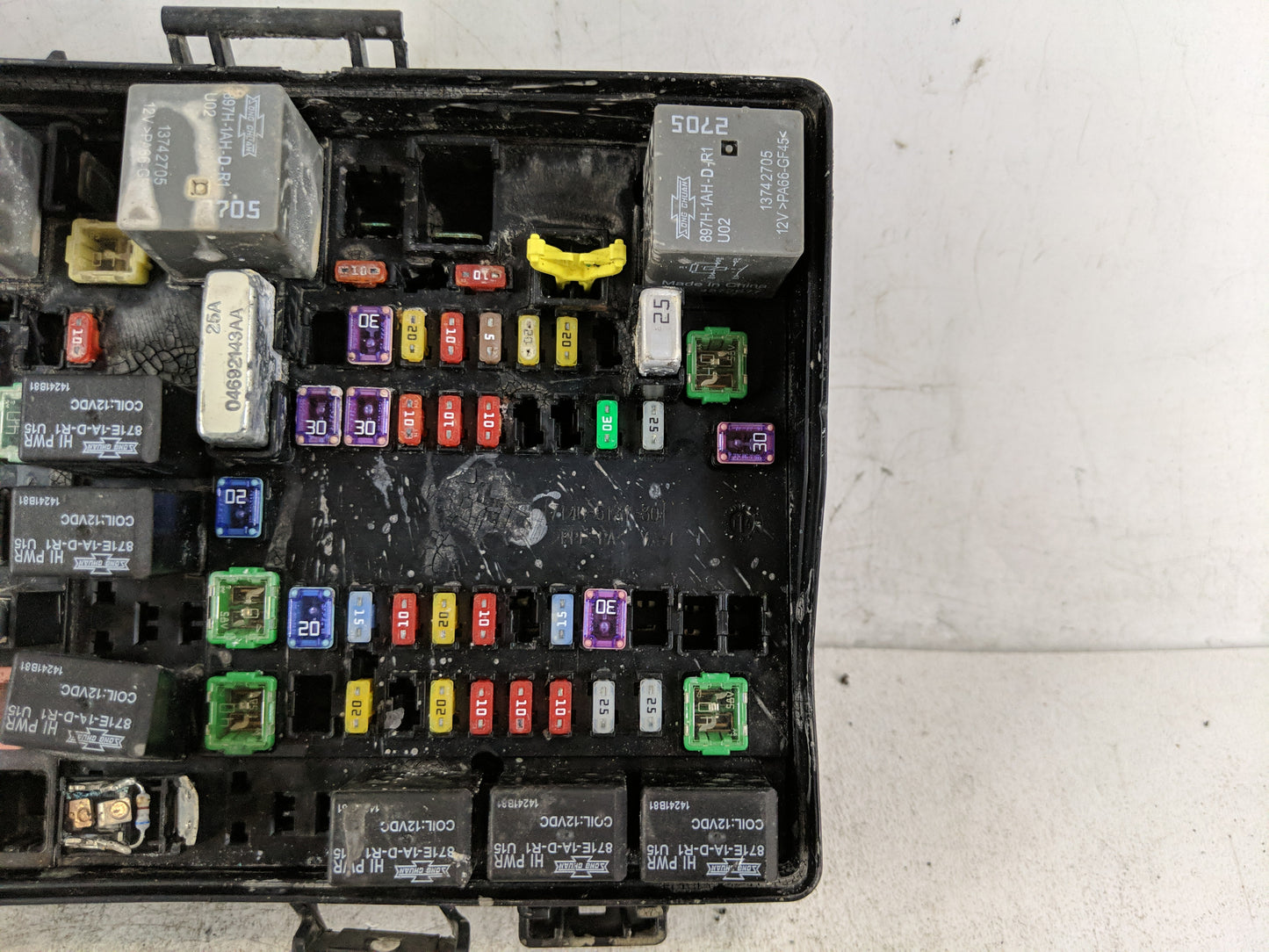 2015 Dodge Ram 1500 Fusebox Fuse Box Panel Relay Module P/N:P68243257AB Fits OEM Used Auto Parts - Oemusedautoparts1.com