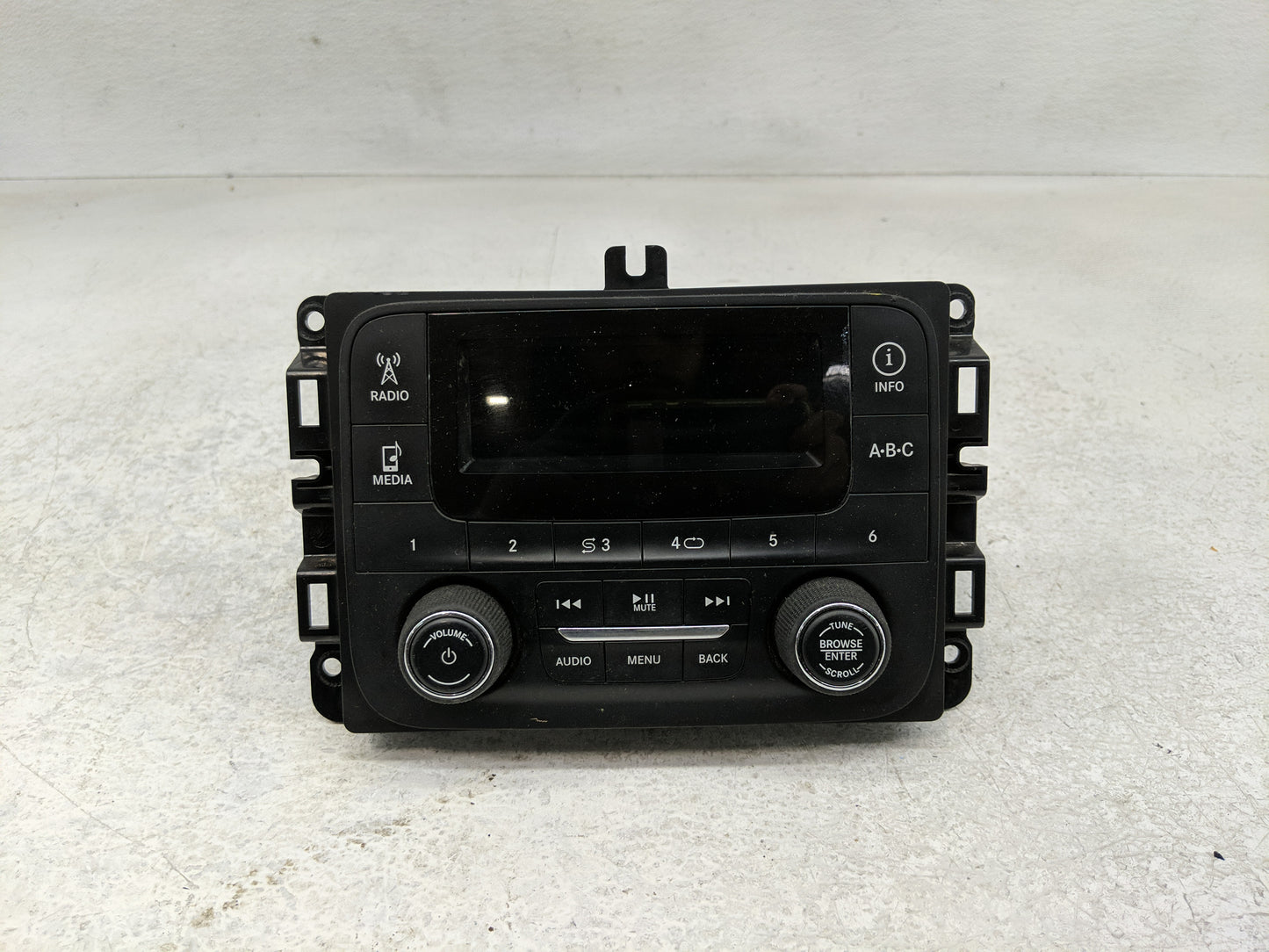 2015 Dodge Ram 1500 Radio AM FM Cd Player Receiver Replacement P/N:P68245816AD Fits OEM Used Auto Parts - Oemusedautoparts1.