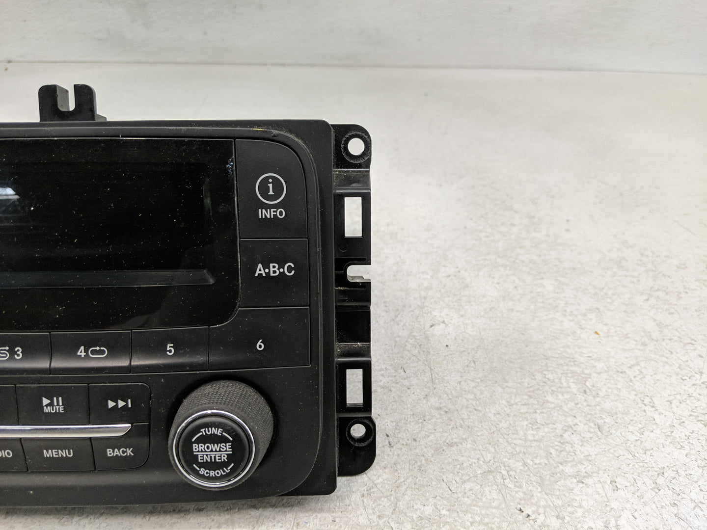 2015 Dodge Ram 1500 Radio AM FM Cd Player Receiver Replacement P/N:P68245816AD Fits OEM Used Auto Parts - Oemusedautoparts1.