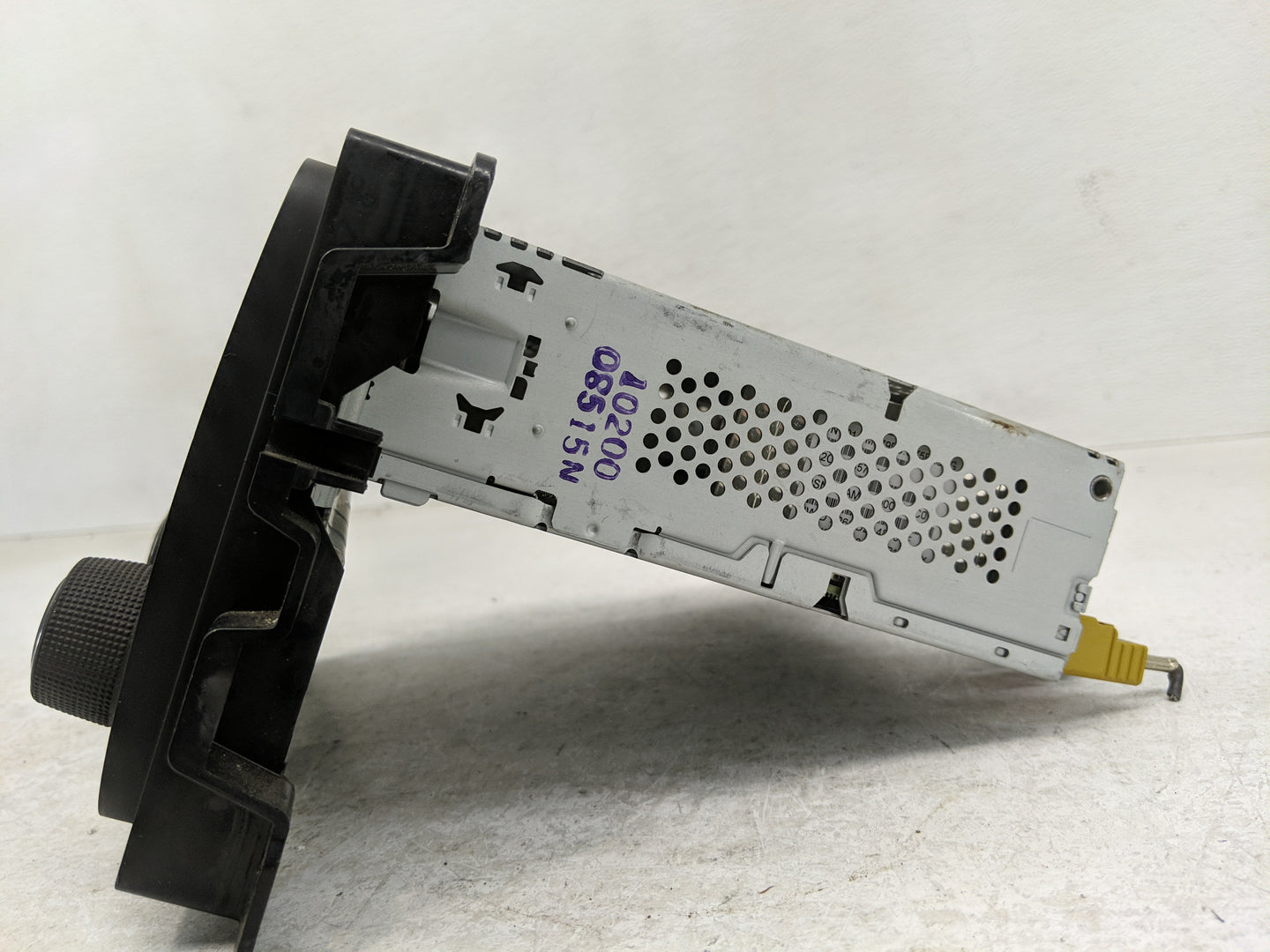 2015 Dodge Ram 1500 Radio AM FM Cd Player Receiver Replacement P/N:P68245816AD Fits OEM Used Auto Parts - Oemusedautoparts1.