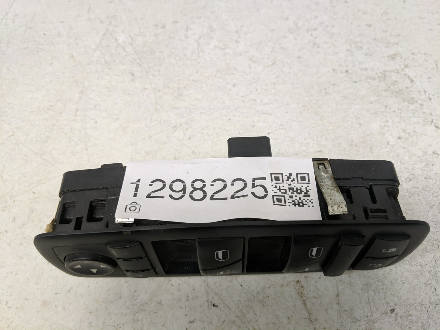 2015 Dodge Ram 1500 Master Power Window Switch Replacement Driver Side Left Fits Fits 2012 2013 2014 2016 OEM Used Auto Part