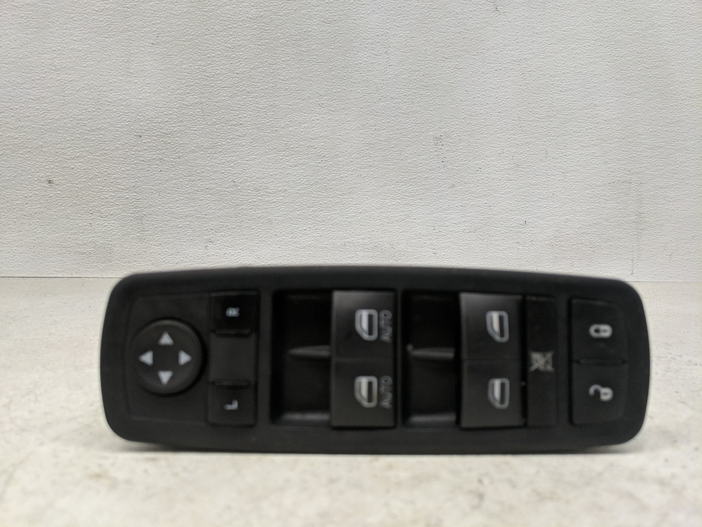 2015 Dodge Ram 1500 Master Power Window Switch Replacement Driver Side Left Fits Fits 2012 2013 2014 2016 OEM Used Auto Part