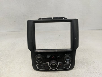 2015 Dodge Ram 1500 Climate Control Module Temperature AC/Heater Replacement P/N:1UJ97DX9AF Fits OEM Used Auto Parts - Oemus