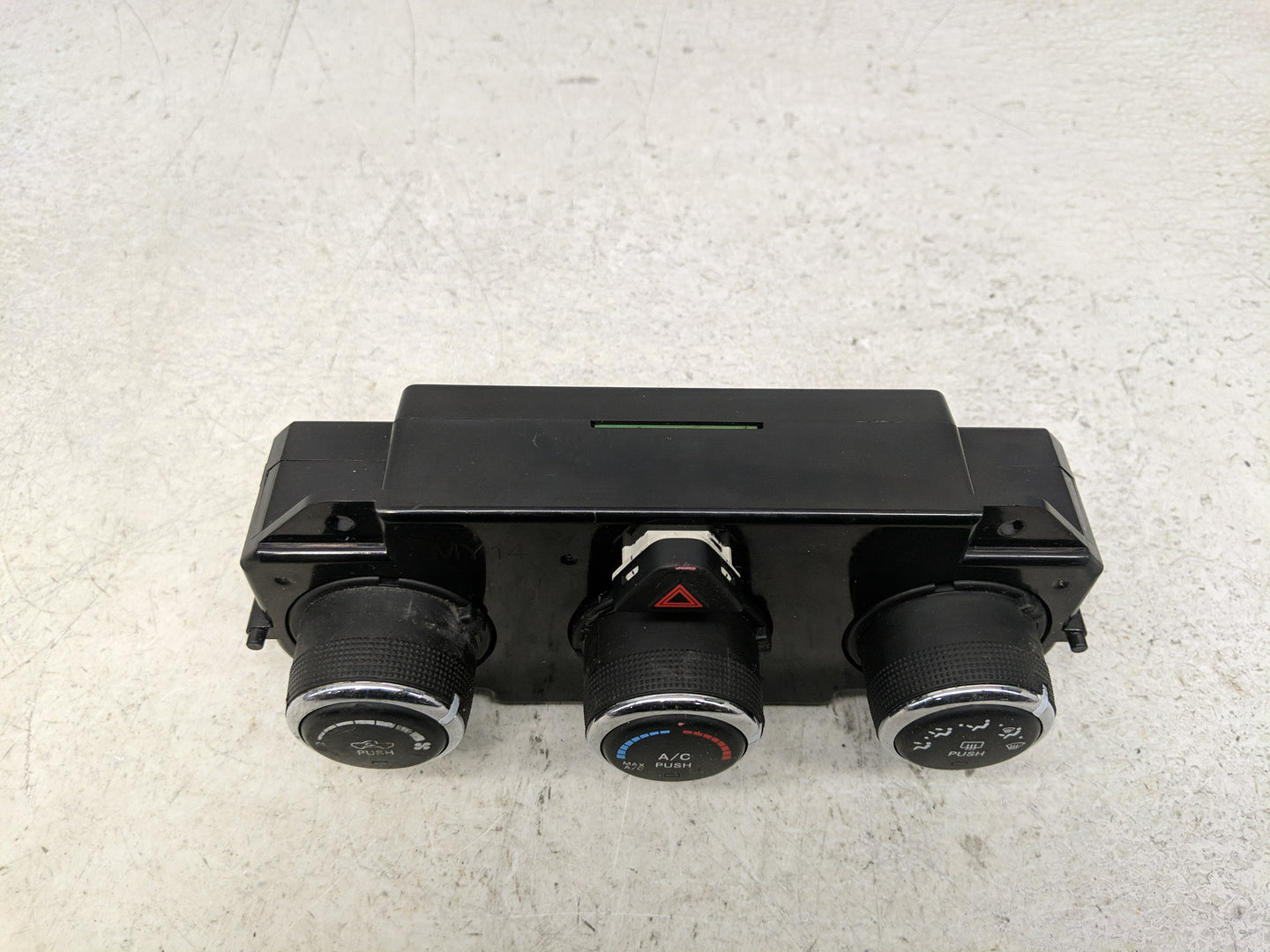 2015 Dodge Ram 1500 Climate Control Module Temperature AC/Heater Replacement Fits OEM Used Auto Parts - Oemusedautoparts1.co