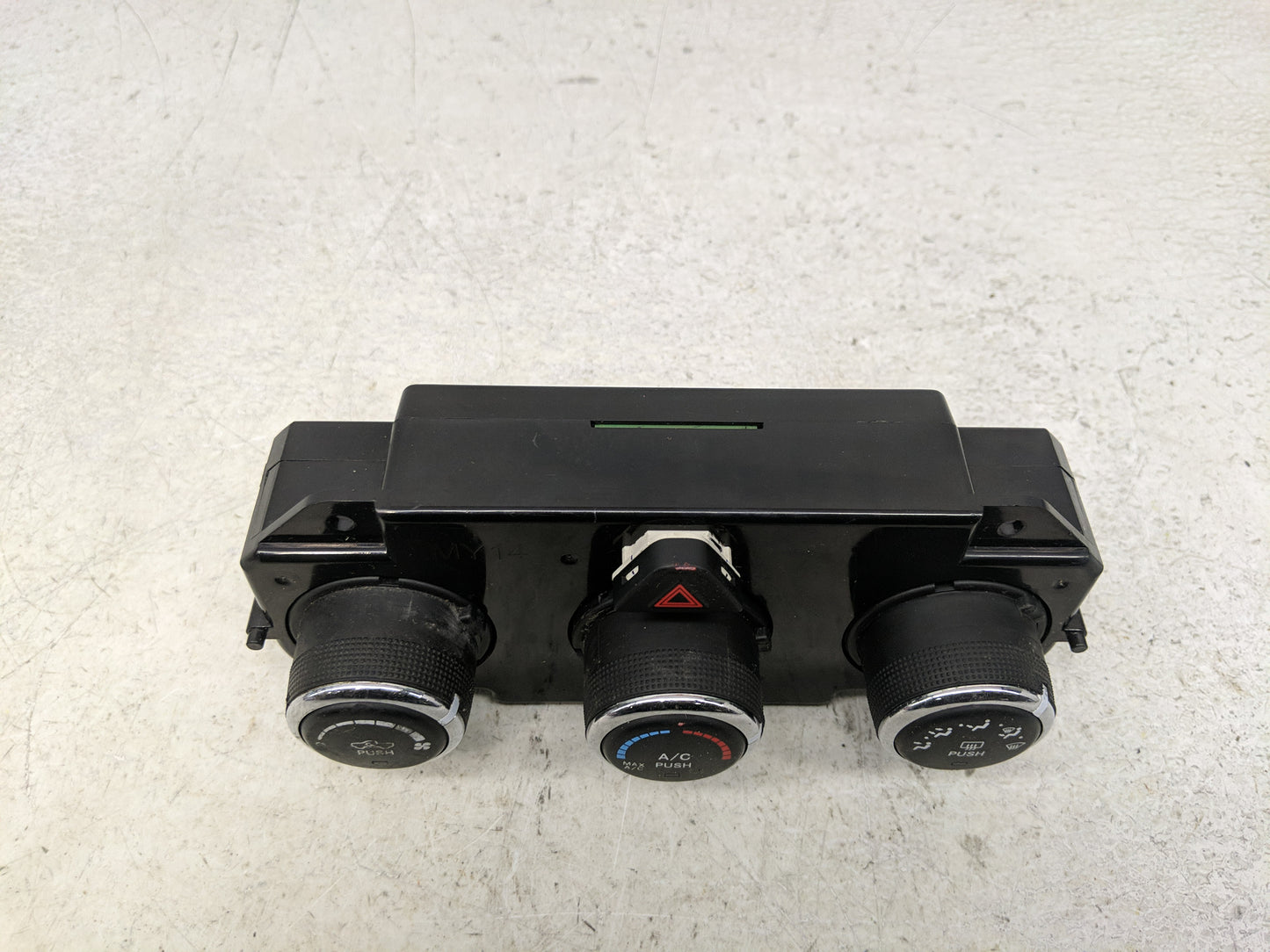 2015 Dodge Ram 1500 Climate Control Module Temperature AC/Heater Replacement Fits OEM Used Auto Parts - Oemusedautoparts1.co