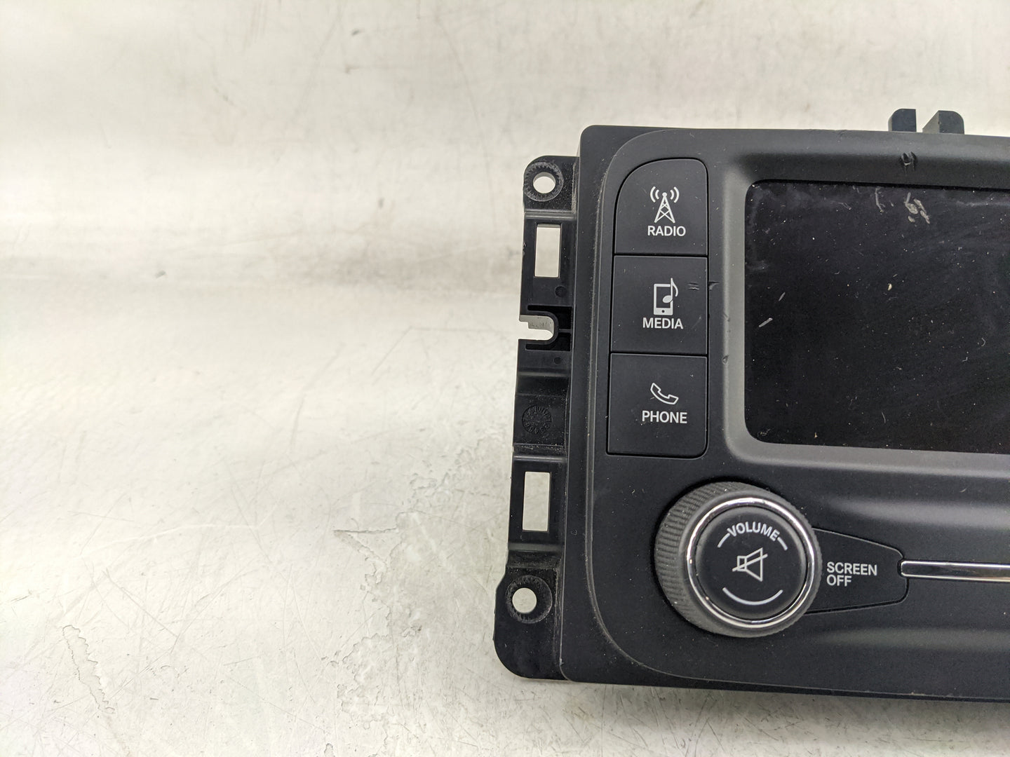 2015 Dodge Ram 1500 Radio AM FM Cd Player Receiver Replacement P/N:P68228668AC P68228668AD Fits OEM Used Auto Parts - Oemuse