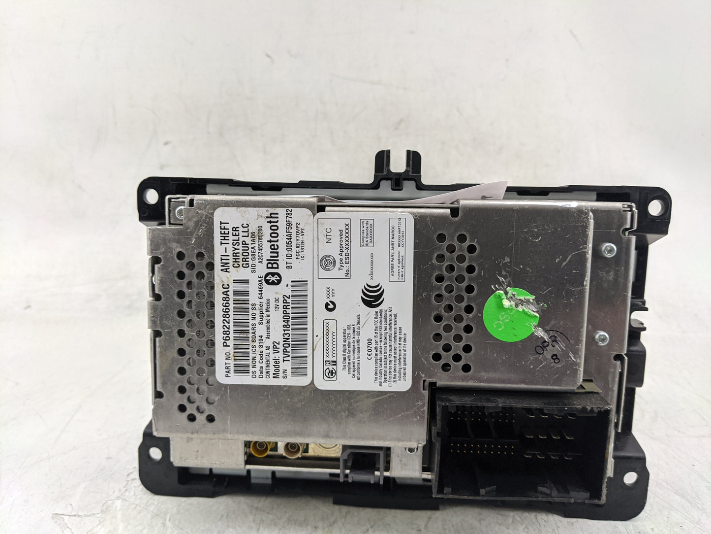 2015 Dodge Ram 1500 Radio AM FM Cd Player Receiver Replacement P/N:P68228668AC P68228668AD Fits OEM Used Auto Parts - Oemuse