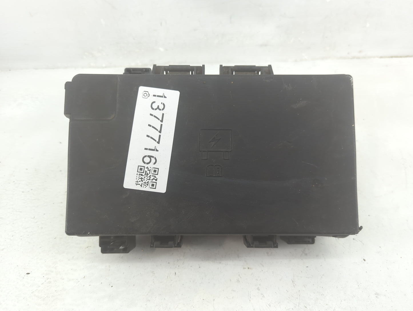 2015 Dodge Ram 1500 Fusebox Fuse Box Panel Relay Module P/N:7140-1980-30 Fits OEM Used Auto Parts - Oemusedautoparts1.com