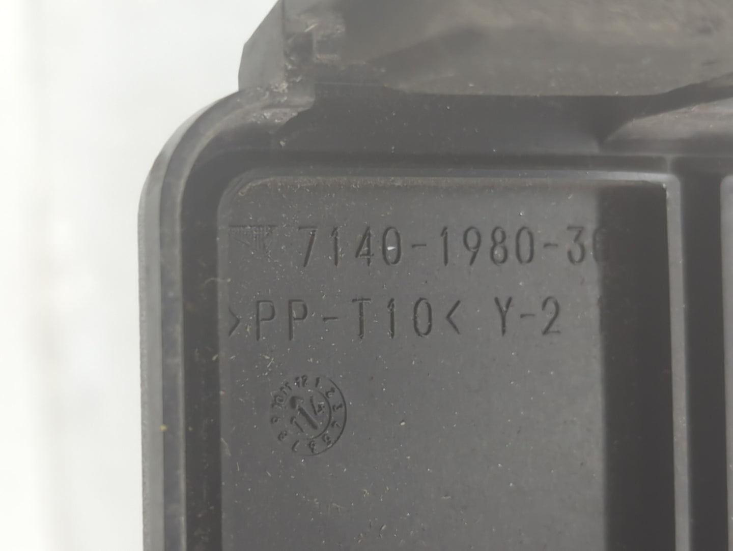 2015 Dodge Ram 1500 Fusebox Fuse Box Panel Relay Module P/N:7140-1980-30 Fits OEM Used Auto Parts - Oemusedautoparts1.com
