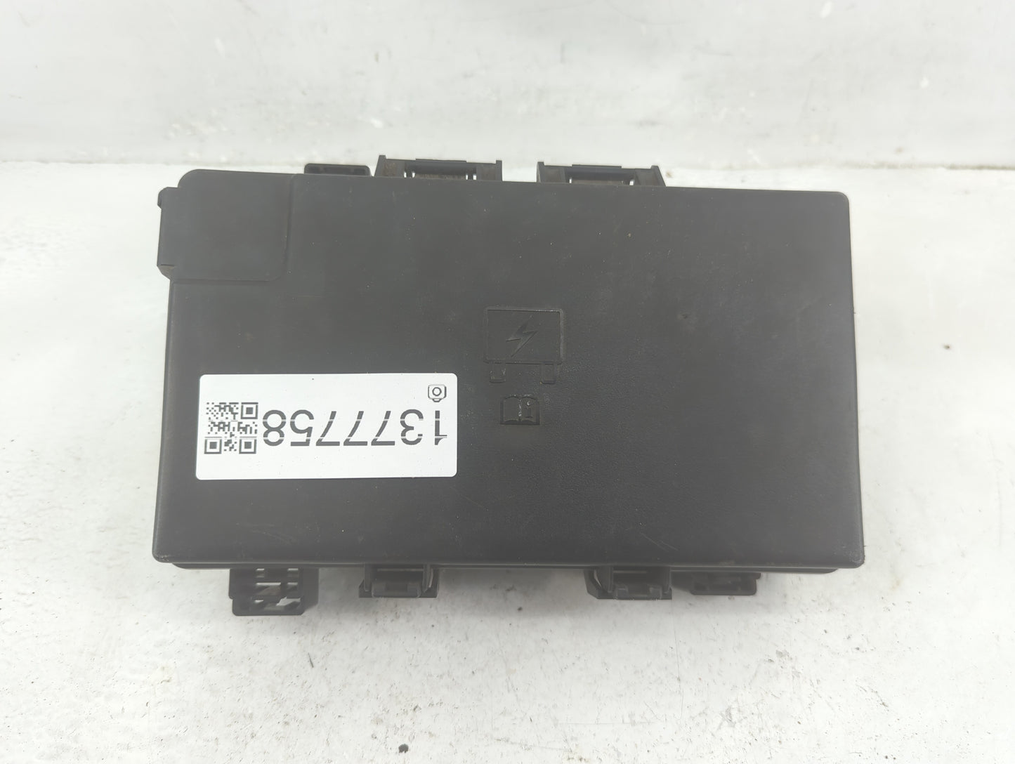 2015 Dodge Ram 1500 Fusebox Fuse Box Panel Relay Module P/N:7140-5131-30 Fits OEM Used Auto Parts - Oemusedautoparts1.com