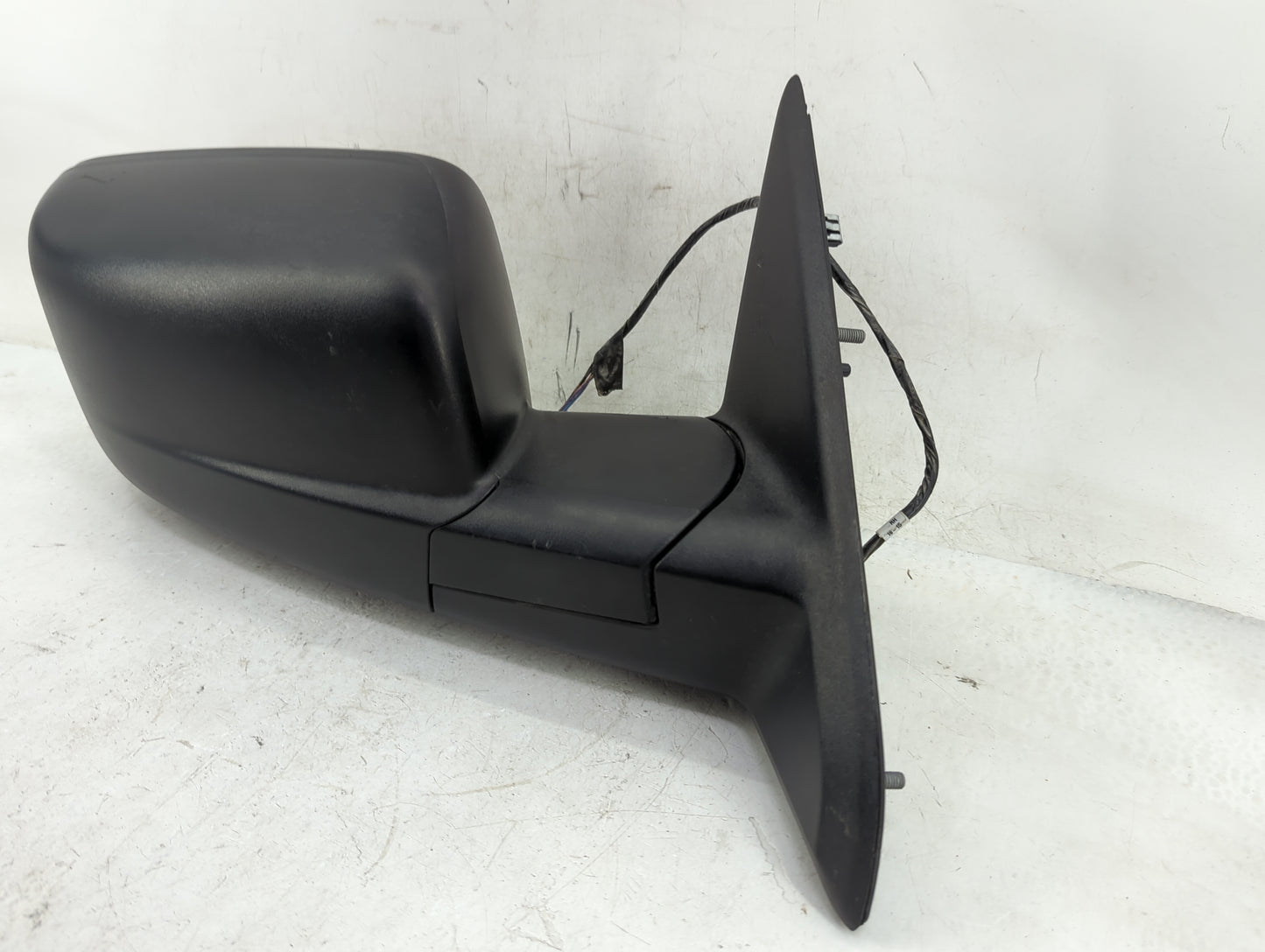 2015 Dodge Ram 1500 Passenger Side View Mirror - Right Door Mirror OEM Used - Oemusedautoparts1.com