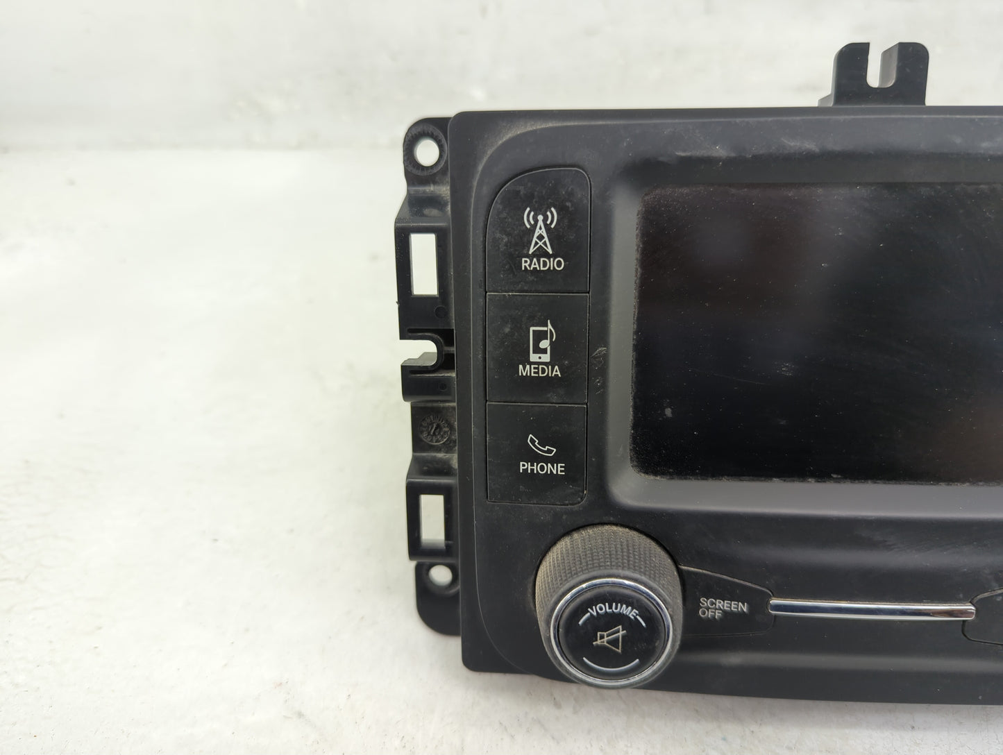 2015 Dodge Ram 1500 Radio AM FM Cd Player Receiver Replacement P/N:P68228668AD Fits OEM Used Auto Parts - Oemusedautoparts1.