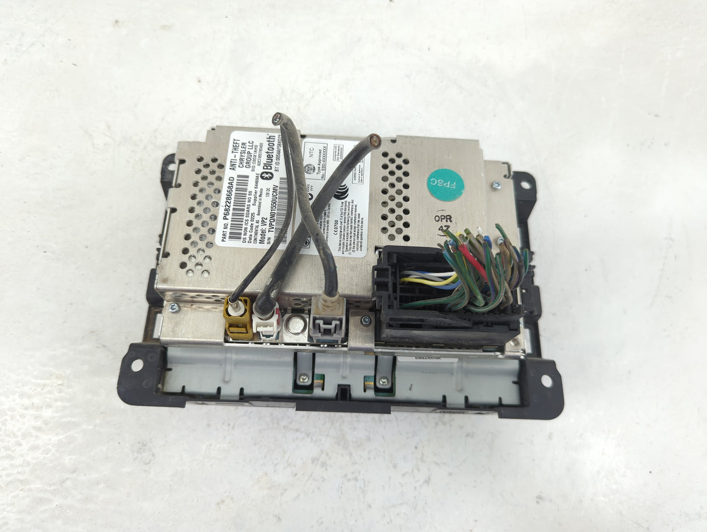 2015 Dodge Ram 1500 Radio AM FM Cd Player Receiver Replacement P/N:P68228668AD Fits OEM Used Auto Parts - Oemusedautoparts1.