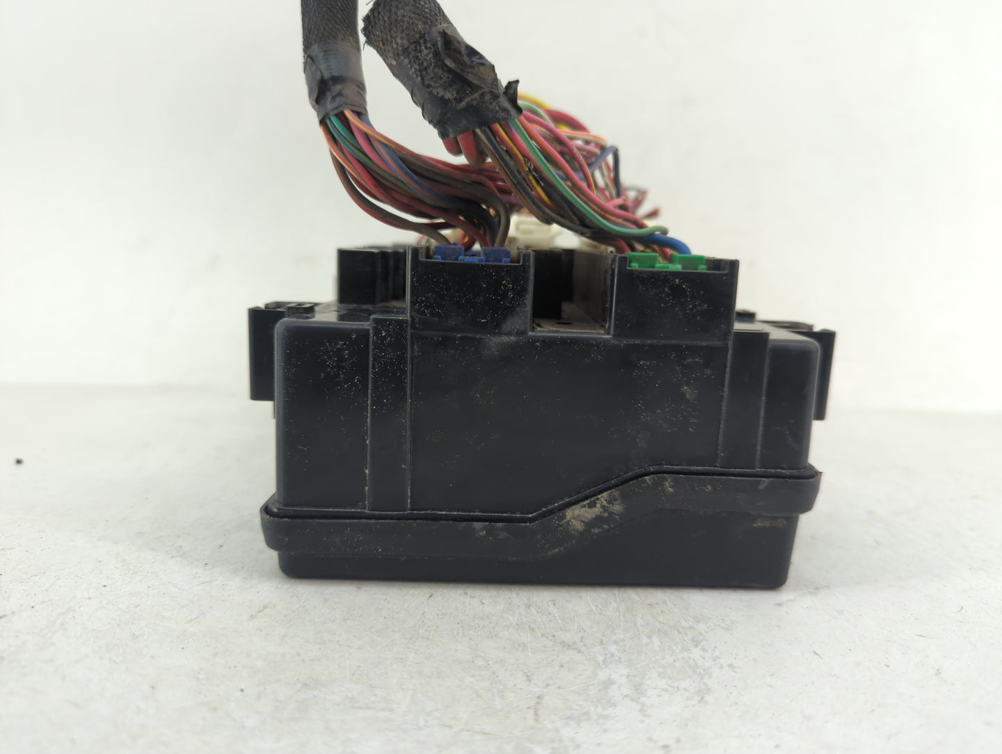 2015 Dodge Ram 1500 Fusebox Fuse Box Panel Relay Module Fits OEM Used Auto Parts - Oemusedautoparts1.com