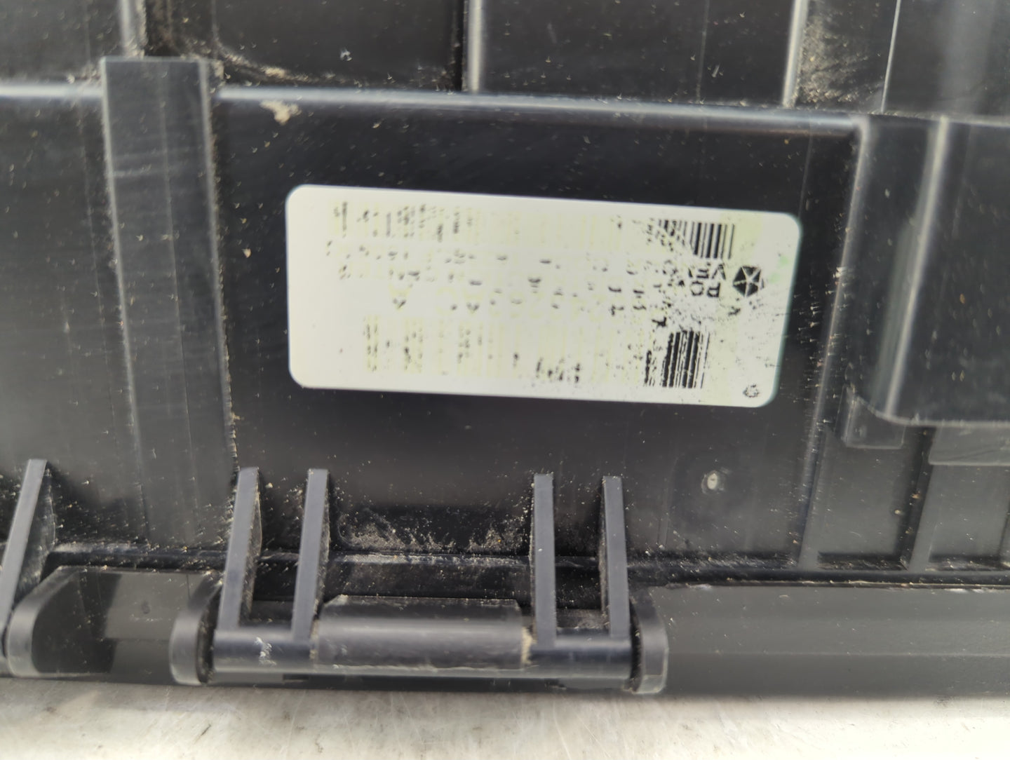 2015 Dodge Ram 1500 Fusebox Fuse Box Panel Relay Module Fits OEM Used Auto Parts - Oemusedautoparts1.com