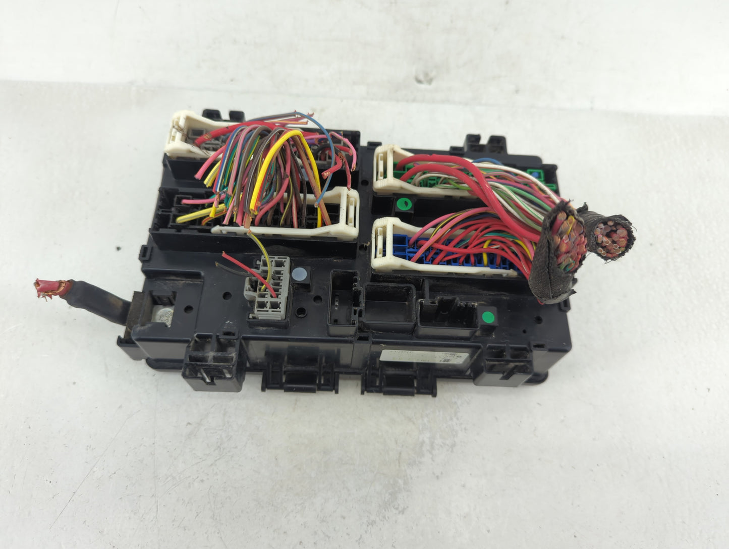 2015 Dodge Ram 1500 Fusebox Fuse Box Panel Relay Module Fits OEM Used Auto Parts - Oemusedautoparts1.com