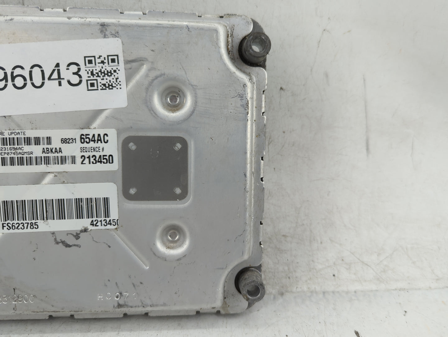 2015 Dodge Ram 1500 PCM Engine Control Computer ECU ECM PCU OEM P/N:05150897AD Fits OEM Used Auto Parts - Oemusedautoparts1.