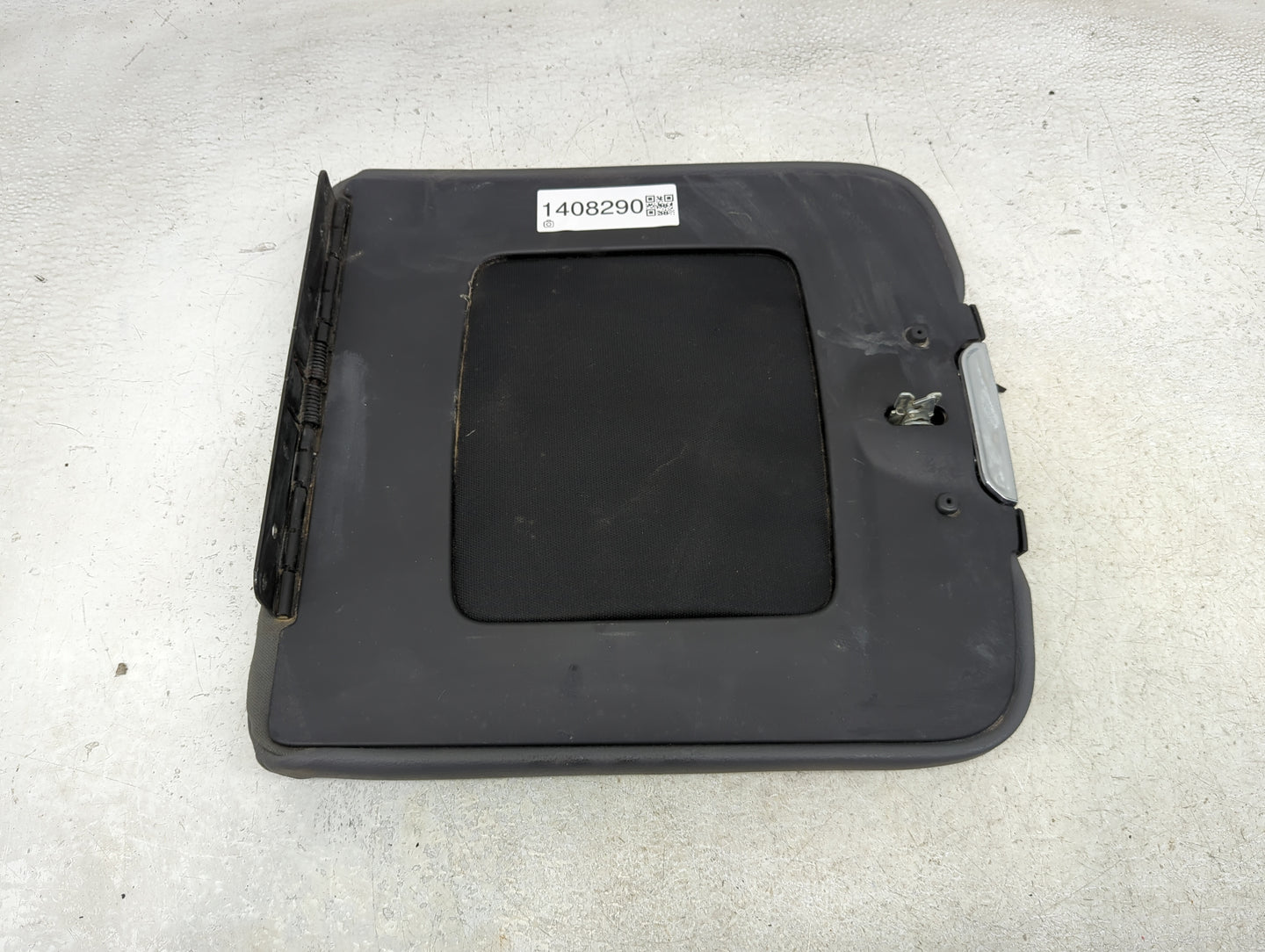 2015 Dodge Ram 1500 Center Console Armrest Cover Lid Fits OEM Used Auto Parts - Oemusedautoparts1.com