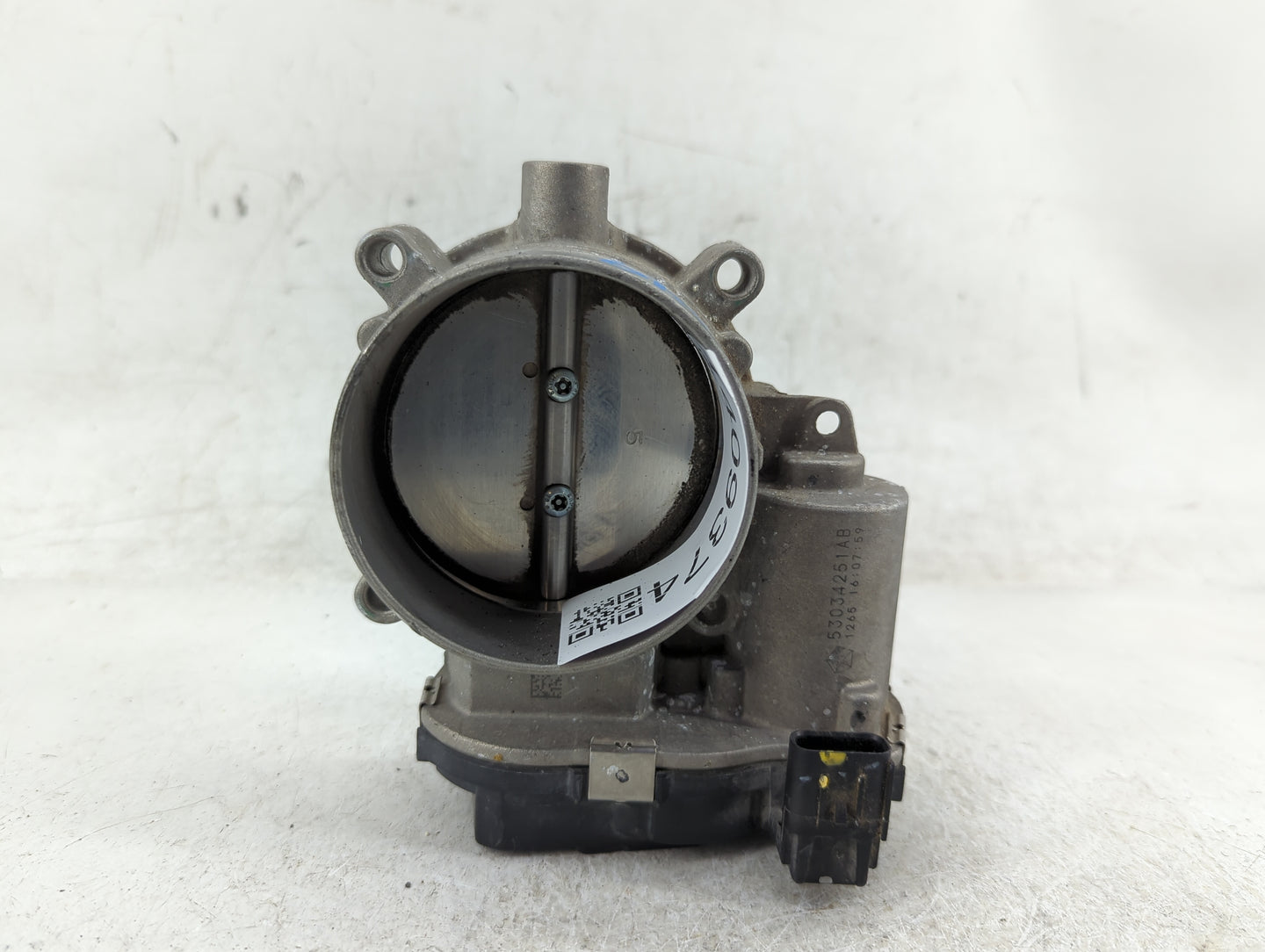 2015 Dodge Ram 1500 Throttle Body P/N:53034251AB Fits Fits 2012 2013 2014 2016 2017 2018 2019 2020 2021 2022 OEM Used Auto P