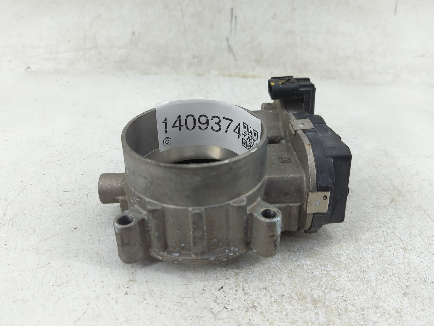 2015 Dodge Ram 1500 Throttle Body P/N:53034251AB Fits Fits 2012 2013 2014 2016 2017 2018 2019 2020 2021 2022 OEM Used Auto P