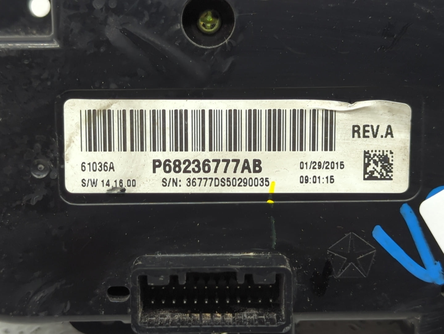 2015 Dodge Ram 1500 Climate Control Module Temperature AC/Heater Replacement P/N:P68236777AB Fits OEM Used Auto Parts - Oemu