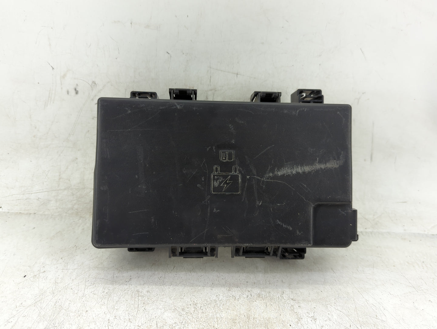 2015 Dodge Ram 1500 Fusebox Fuse Box Panel Relay Module Fits OEM Used Auto Parts - Oemusedautoparts1.com