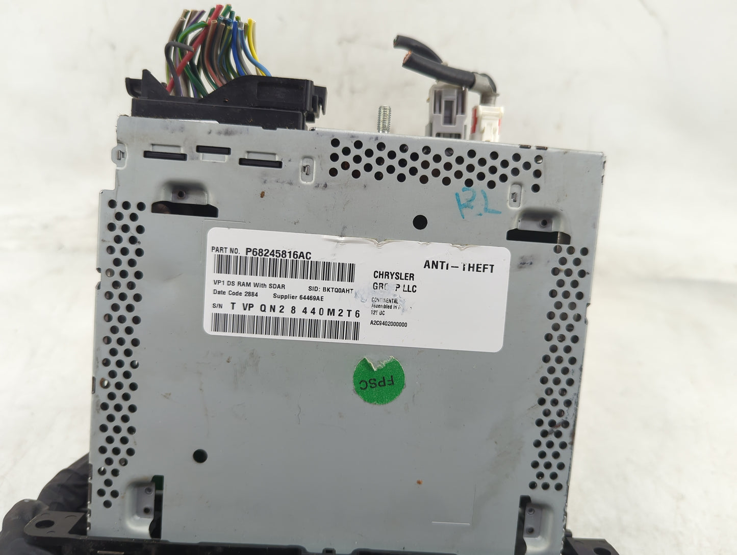 2015 Dodge Ram 1500 Radio AM FM Cd Player Receiver Replacement P/N:P68245816AC Fits Fits 2016 OEM Used Auto Parts - Oemuseda