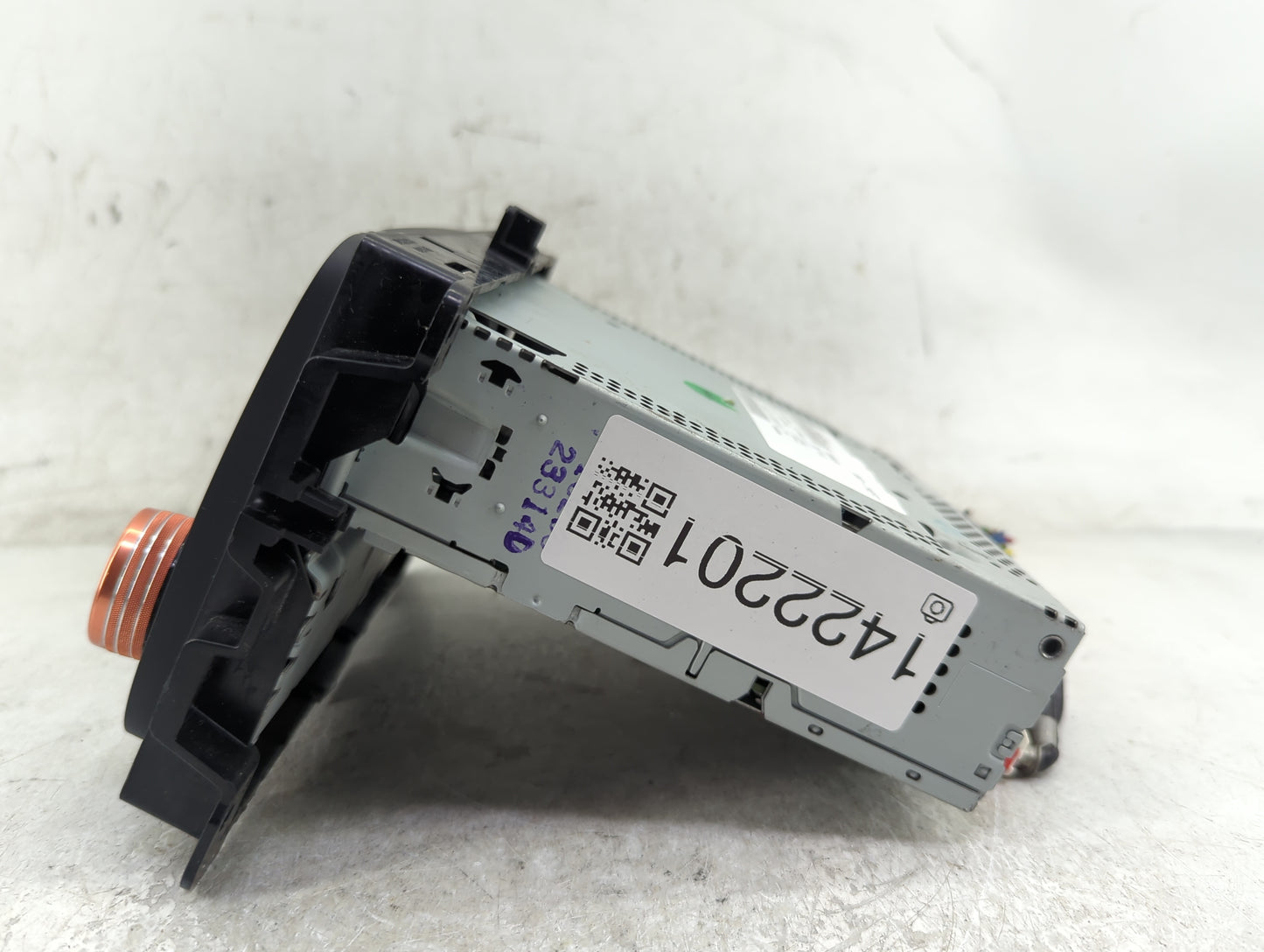 2015 Dodge Ram 1500 Radio AM FM Cd Player Receiver Replacement P/N:P68245816AC Fits Fits 2016 OEM Used Auto Parts - Oemuseda