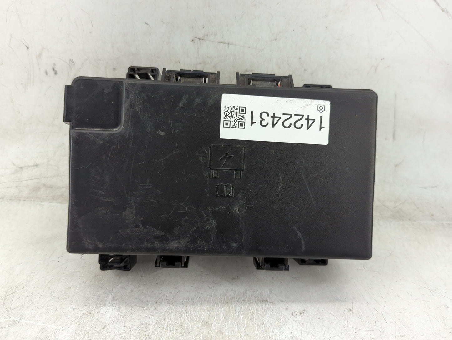 2015 Dodge Ram 1500 Fusebox Fuse Box Panel Relay Module P/N:P68243263AC Fits OEM Used Auto Parts - Oemusedautoparts1.com