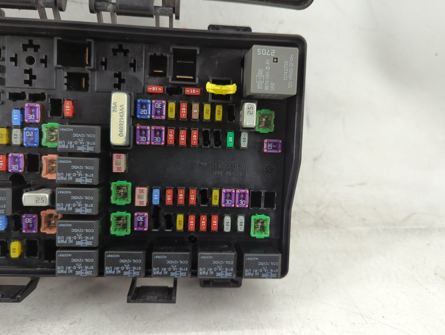 2015 Dodge Ram 1500 Fusebox Fuse Box Panel Relay Module P/N:P68243263AC Fits OEM Used Auto Parts - Oemusedautoparts1.com