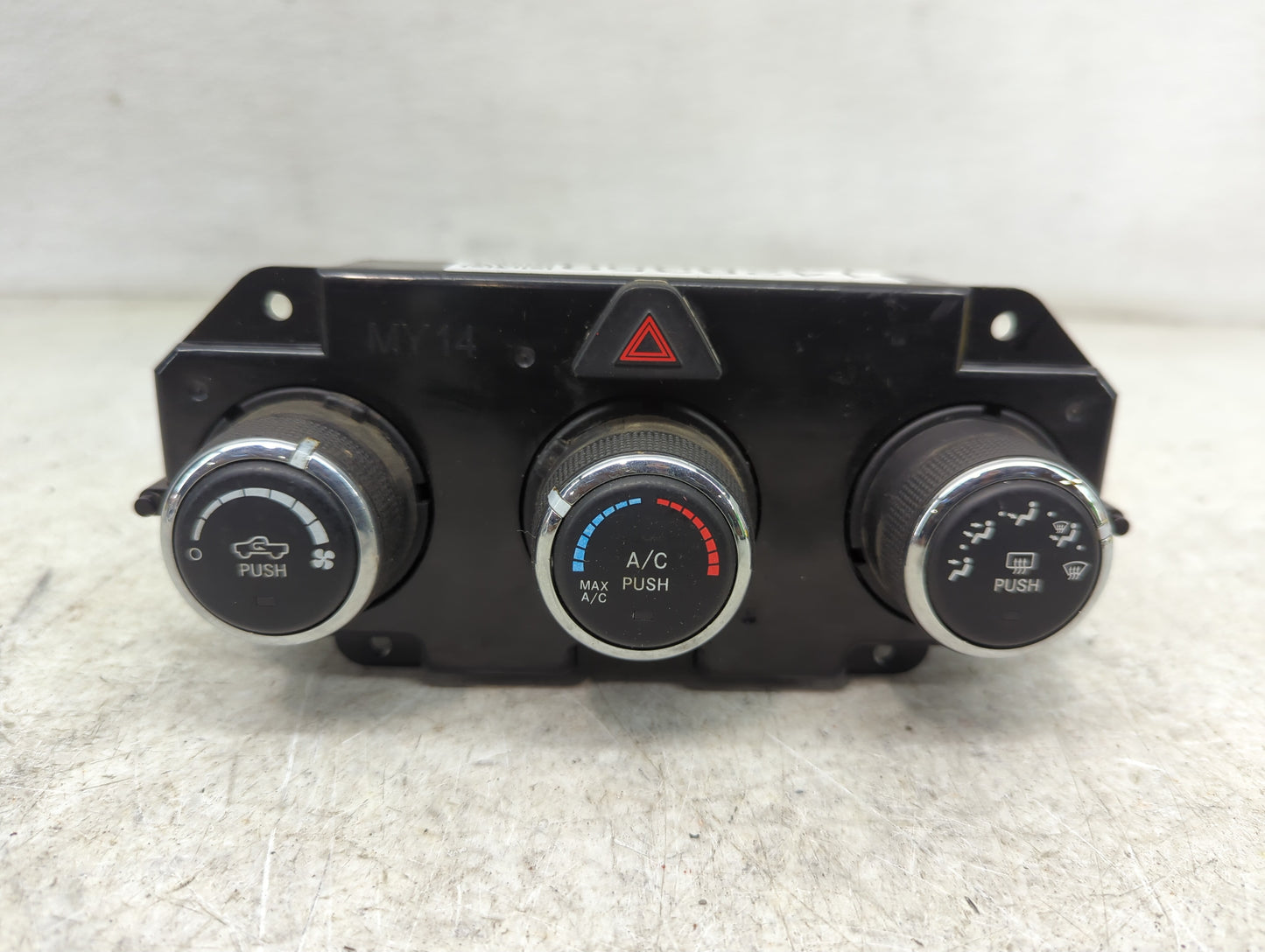 2015 Dodge Ram 1500 Climate Control Module Temperature AC/Heater Replacement P/N:P68236776AB Fits OEM Used Auto Parts - Oemu