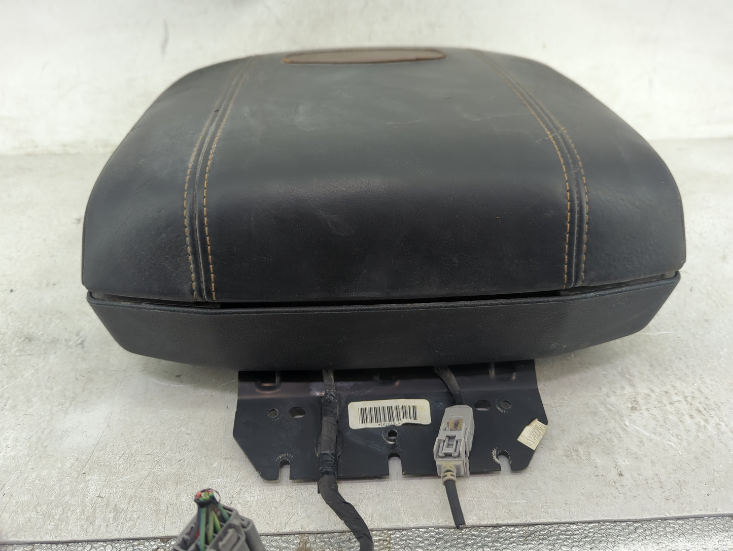 2015 Dodge Ram 1500 Center Console Armrest Cover Lid Fits OEM Used Auto Parts - Oemusedautoparts1.com