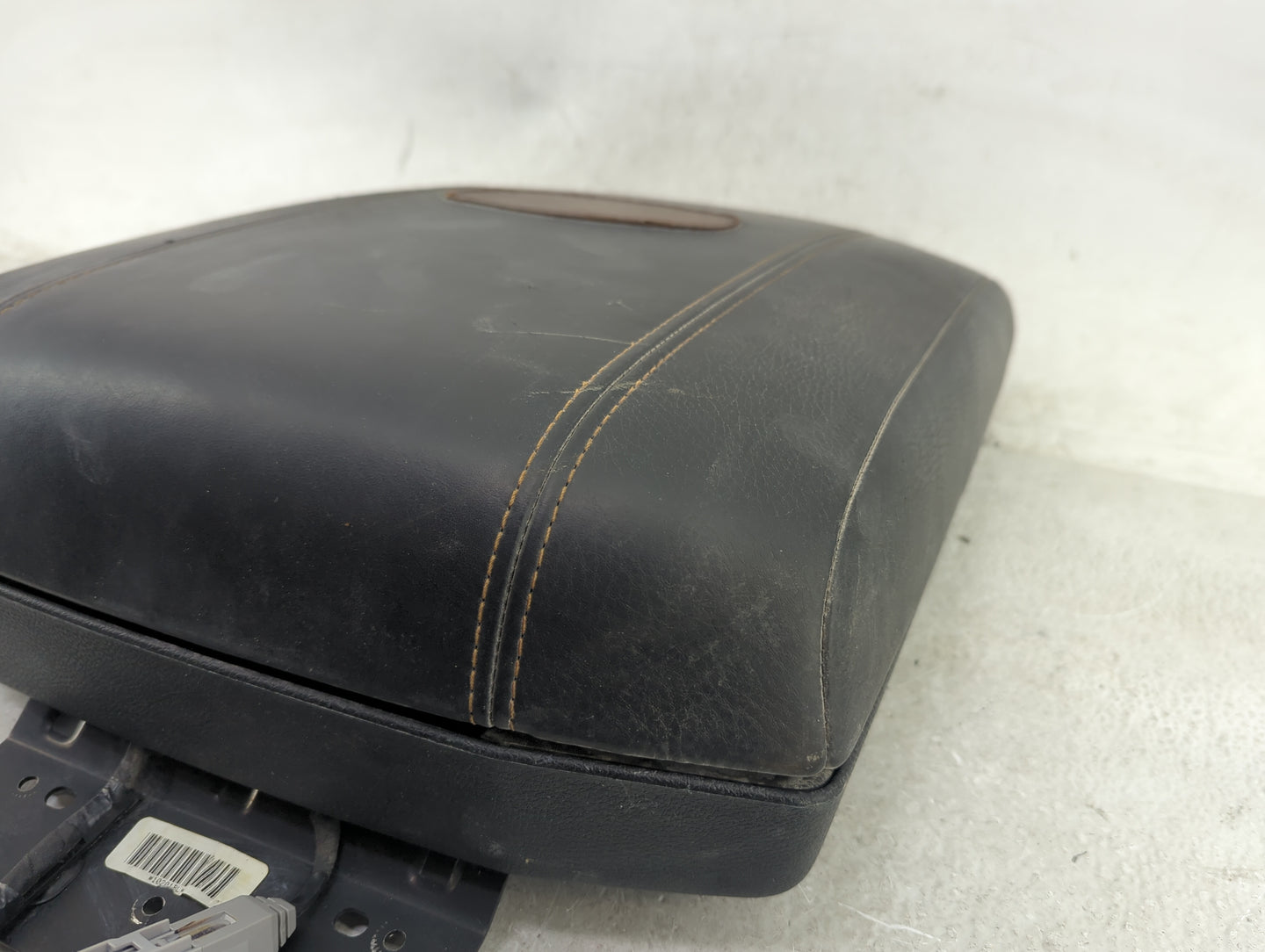 2015 Dodge Ram 1500 Center Console Armrest Cover Lid Fits OEM Used Auto Parts - Oemusedautoparts1.com