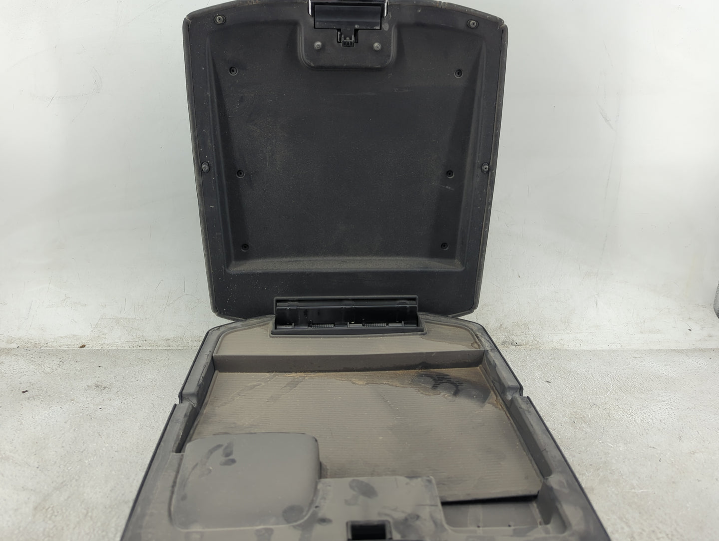 2015 Dodge Ram 1500 Center Console Armrest Cover Lid Fits OEM Used Auto Parts - Oemusedautoparts1.com