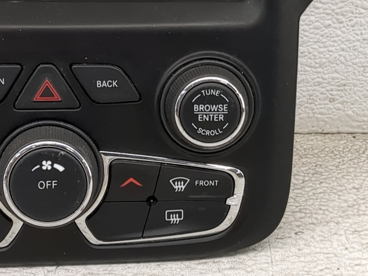 2015 Dodge Ram 1500 Climate Control Module Temperature AC/Heater Replacement P/N:1UJ96DX9AF Fits OEM Used Auto Parts - Oemus