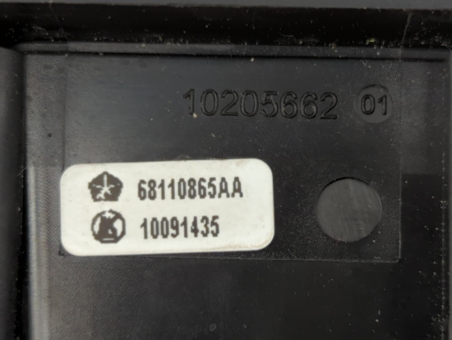 Dodge Ram 1500 Passenger Right Power Window Switch - Oemusedautoparts1.com