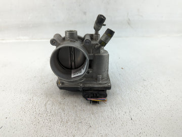 2015 Dodge Ram 1500 Throttle Body P/N:35100-2E000 Fits Fits 2012 2013 2014 2016 2017 2018 2019 2020 2021 2022 OEM Used Auto 
